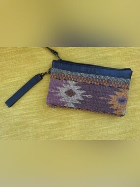 Nena & Co Mexico clutch